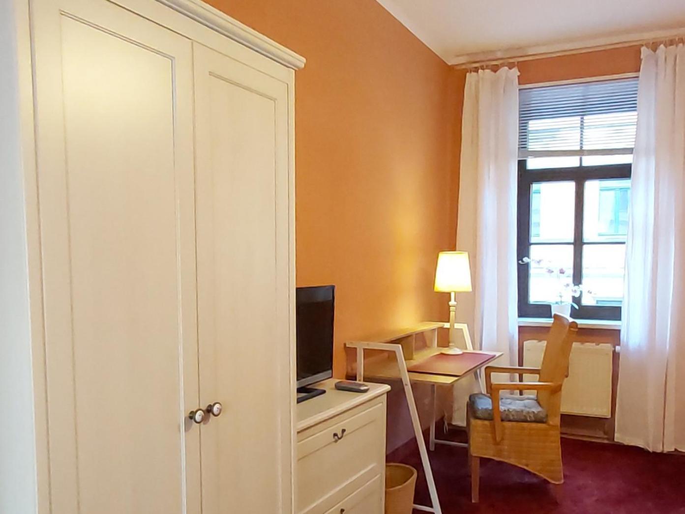 City-Ferienwohnungen-Dresden - Zentral Gelegen Im Haus Louisenstrasse 11 - Dresden-Neustadt 外观 照片
